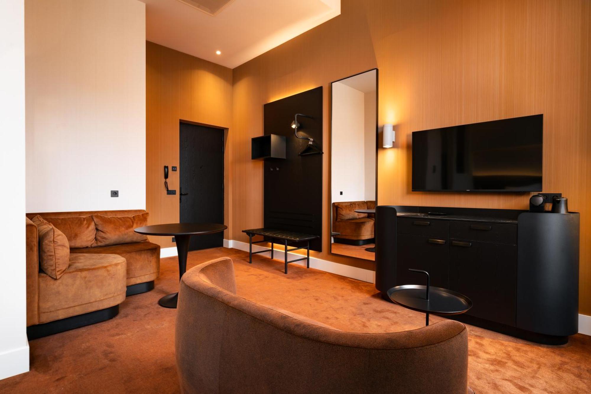 Van Der Valk Theaterhotel De Oranjerie Рурмонд Экстерьер фото