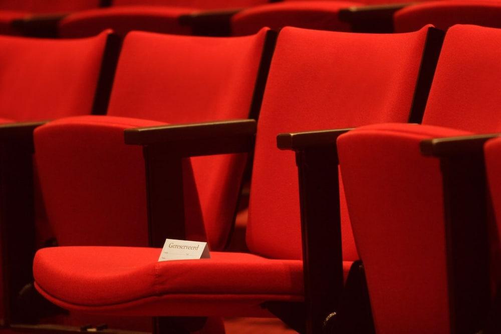 Van Der Valk Theaterhotel De Oranjerie Рурмонд Экстерьер фото